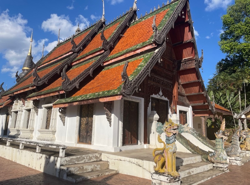 Wat Pratu Pong, a small Buddhist temple in Lampang, Northern Thailand, with traditional Lanna architecture.