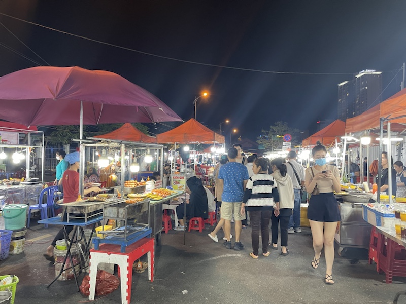 The night market in Da Nang, Vietnam 