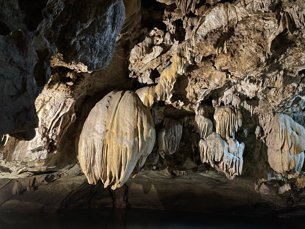 The Mermaid Cave at Thung Nắng bird park