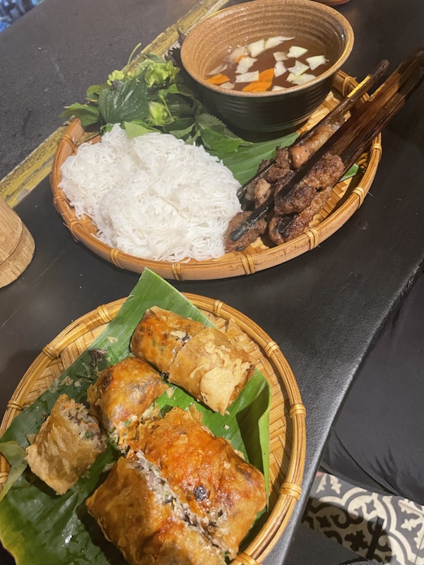 Dinner at Ô Bún Chả: đặc sản Hà Nội, Hanoi. Vietnam 