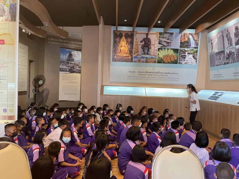A huge group of schoolchildren arrived just as we’d finished seeing the Chan Royal Palace Historical Centre, Phitsanulok, Northern Thailand 
