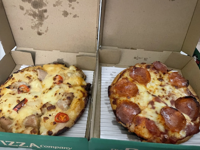 Our mini pizzas from Pizza Company, Nakhon Sawan, Northern Thailand were a bit disappointing 