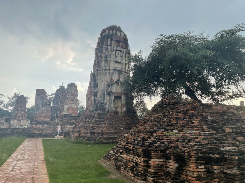 Wat Mahathat is a vast ancient temple in Ayutthaya, Thailand, and its main distinguishing feature is Buddha’s head in a tree 