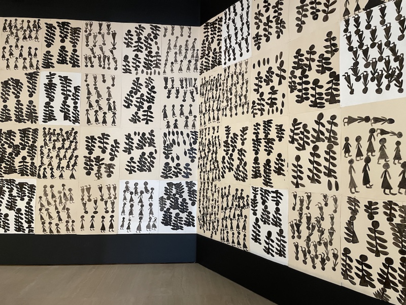The Art Gallery of Western Australia (AGWA)  in Perth, WA, is free to enter and has a good range of exhibitions spread across three floors 