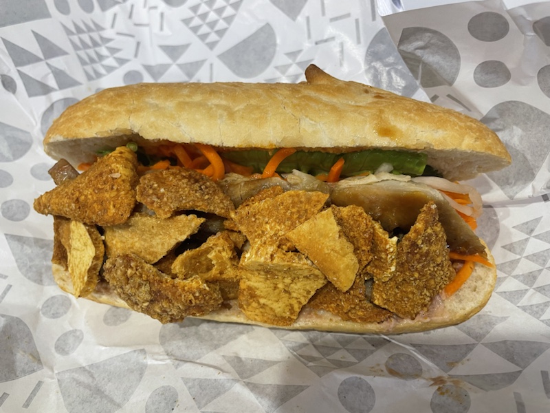 The Bahn Mi at Banh and Boba (in Chatswood, Sydney, NSW, Australia) had a generous amount of cracking 